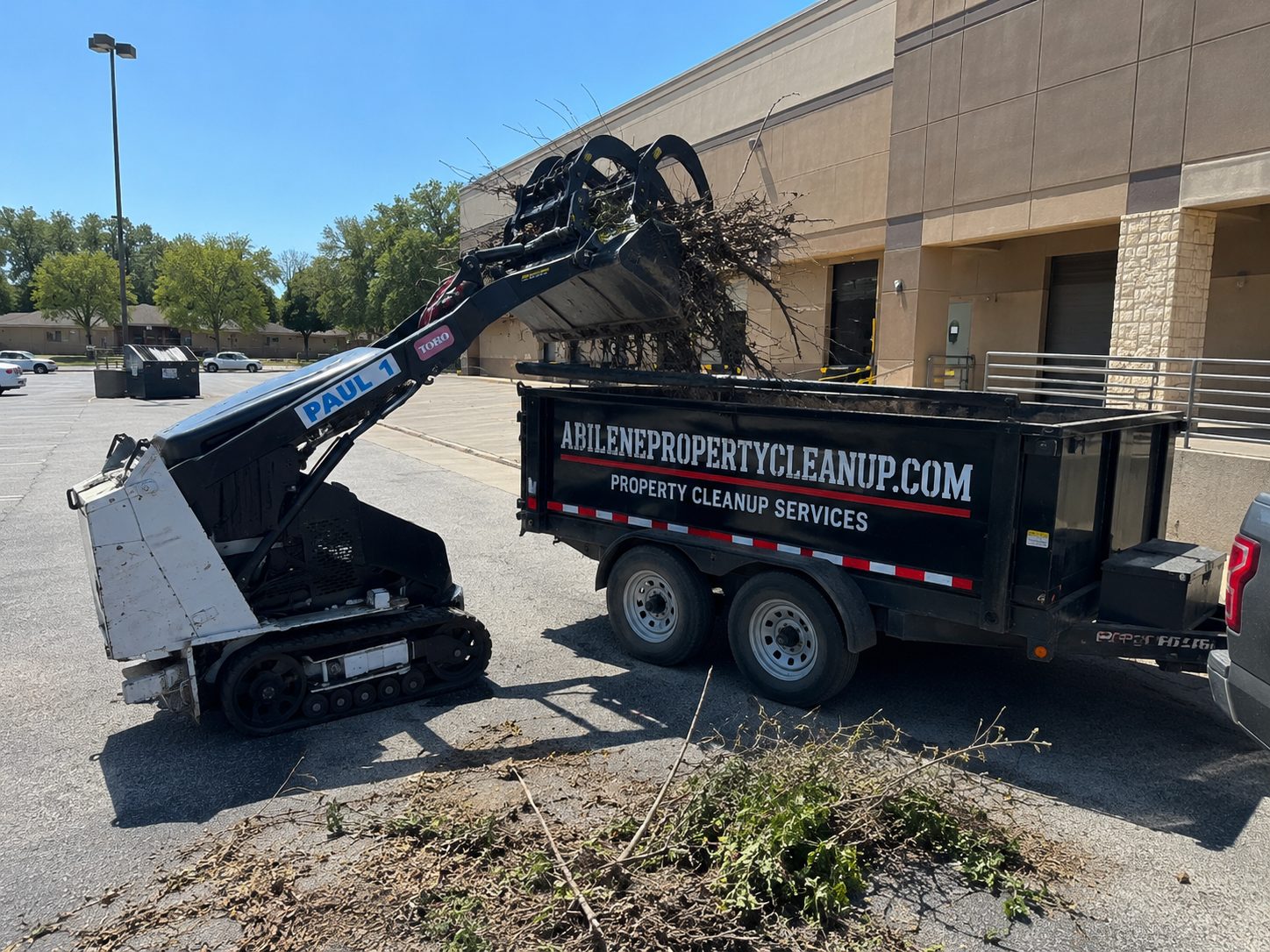 Loading Fallen Tree Limbs Abilene TX
